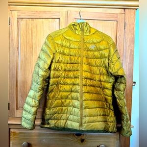 Arc’teryx Women’s Cerium LT hoody